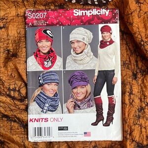 Simplicity SO207 Knit Hat and Scarf Pattern